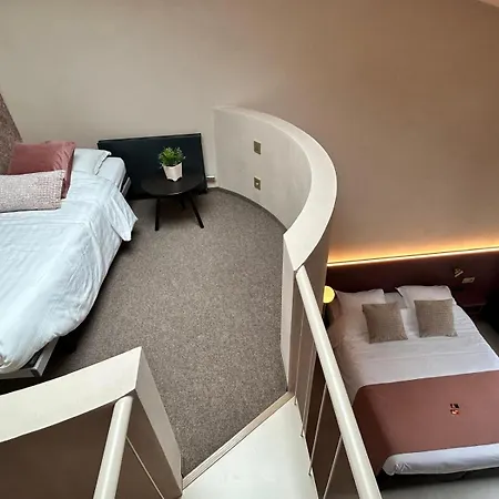 Contrast Bed and breakfast